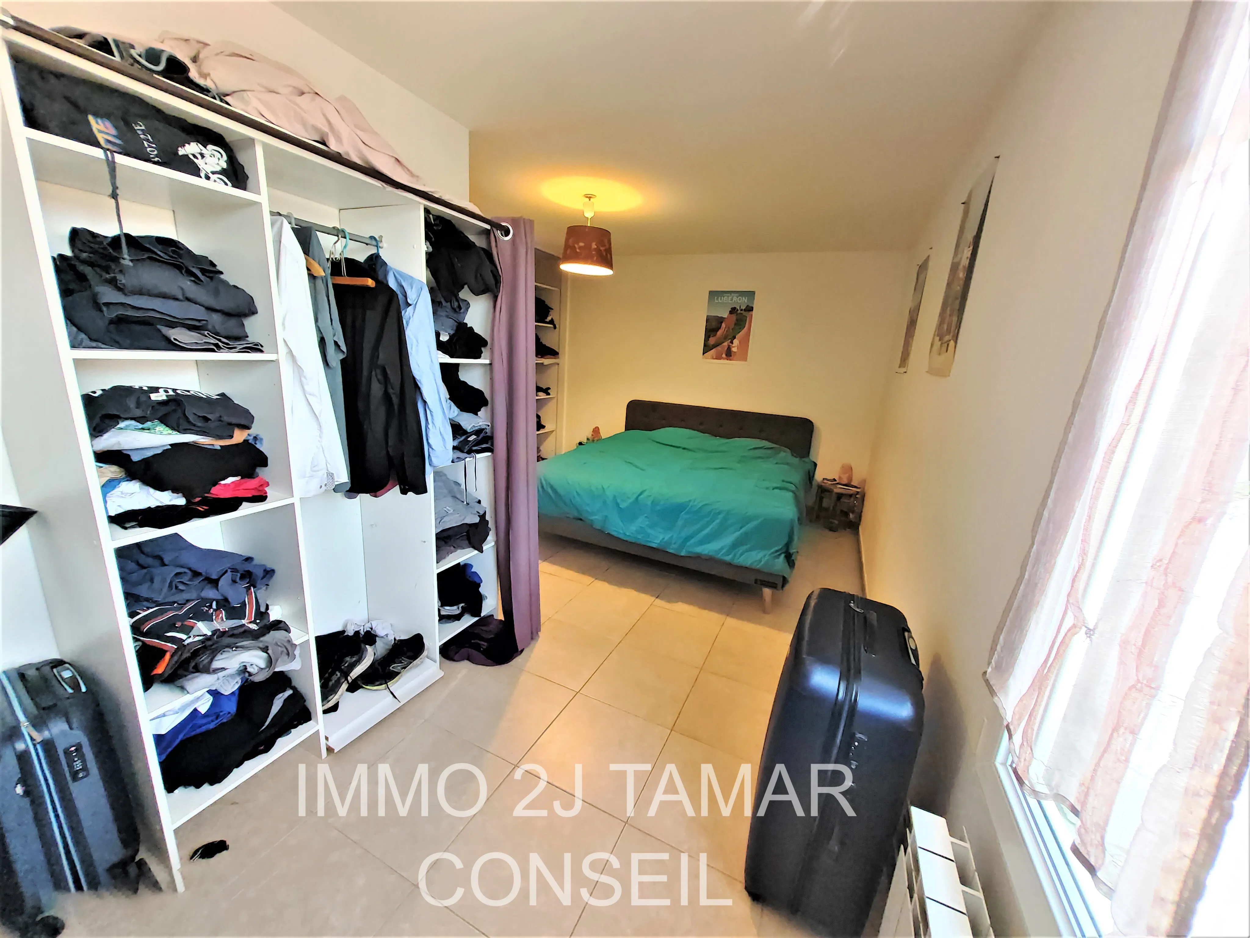 Chambre avec dressing